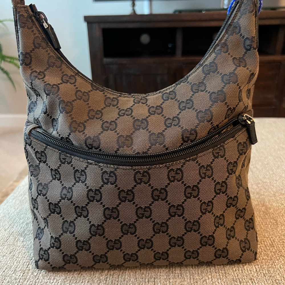 GUCCI GG Canvas Handbag - Picture 2 of 16